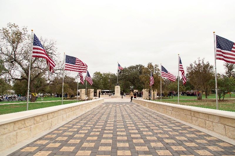 Veterans Plaza